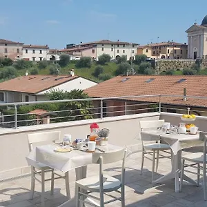 Couette-café Quarantotto, Raffa